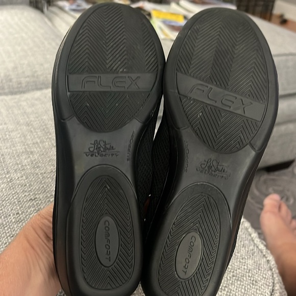 LifeStride Intra Women's Flats Black - Picture 7 of 9